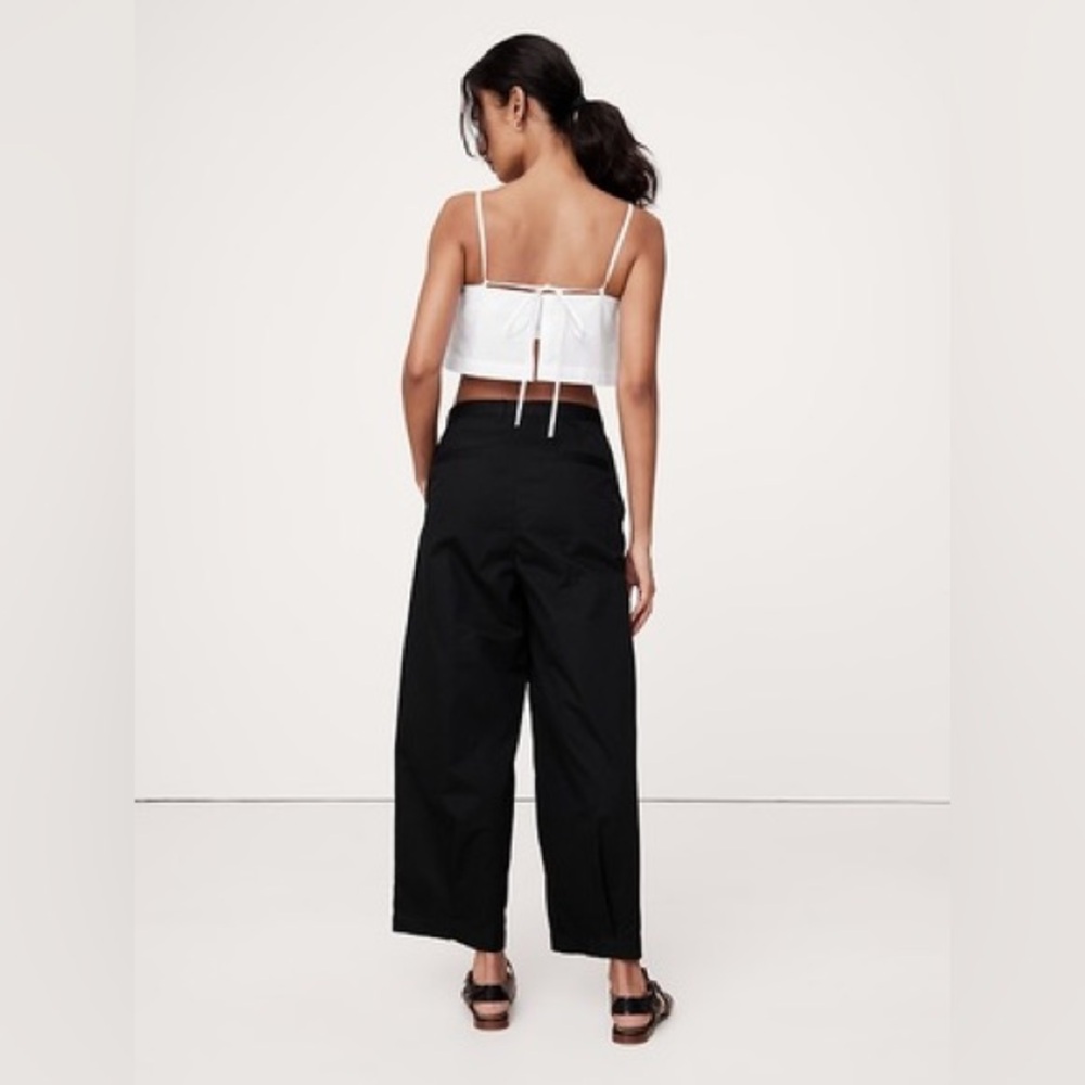 BANANA REPUBLIC HIGH-RISE PLEATED COTTON POPLIN CROPPED PANT - Picture 4 of 10